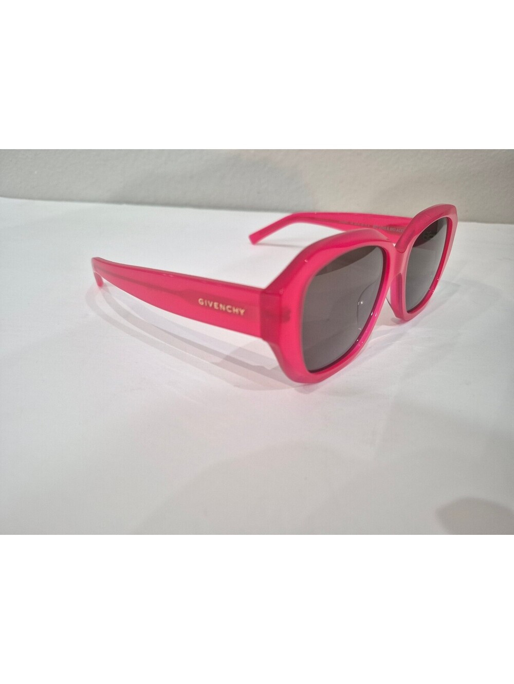 Givenchy pink Sunglasses Authentic - Picture 5 of 9